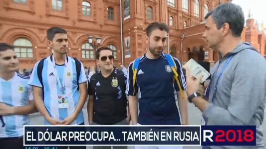 "Ya estamos jugados": la preocupación por el dólar de los argentinos en Rusia