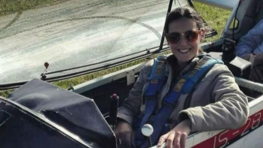 Murió una piloto de 26 años que se estrelló con un planeador en Santa Fe