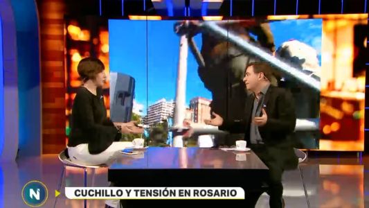 Tensión en los festejos por el Día de la Bandera: un hombre subió con un cuchillo al palco oficial