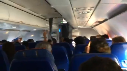 "Vamos Nigeria, cada vez te quiero más", el cantito de los argentinos al enterarse del triunfo nigeriano