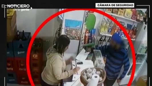 Ladrón a la carta: asalto en un comercio de Moreno