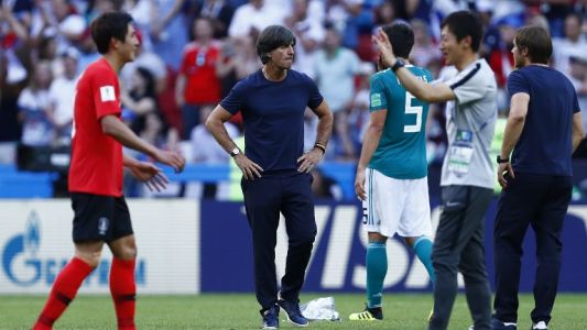 " No merecíamos volver a ser campeones del mundo jugando así", admitió Löw