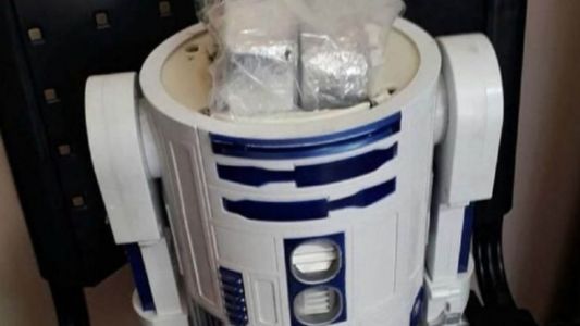 Star Wars narco: traficaban cocaína en réplicas de Arturito