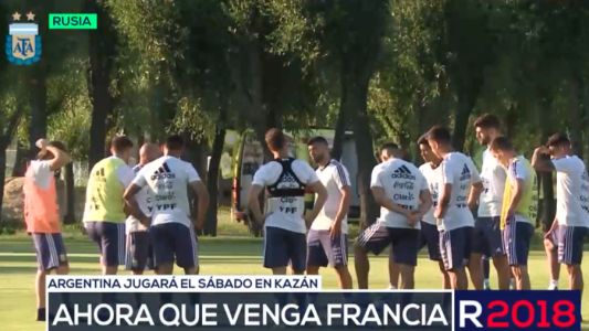 Con clima relajado, Argentina se entrenó con la mira puesta en Francia