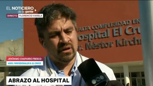 Realizan un abrazo simbólico al Hospital El Cruce