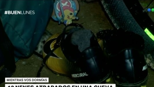 Buscan a chicos atrapados en una cueva de Tailandia desde hace 9 días