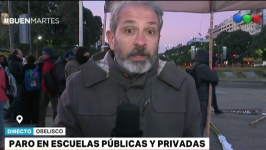 Los docentes paran y se movilizan al Ministerio de Educación