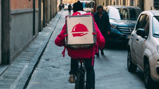 Descubrió que su novio le era infiel gracias a un repartidor de comida