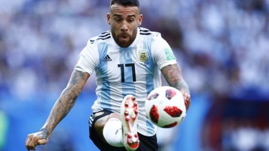 Otamendi le agradeció a todos menos a Sampaoli