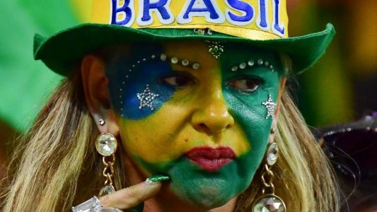 Los rostros de los hinchas brasileños después de la derrota