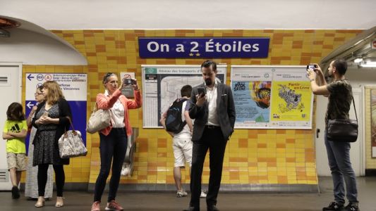 El homenaje del metro de París a los campeones: rebautizaron a seis estaciones de subte