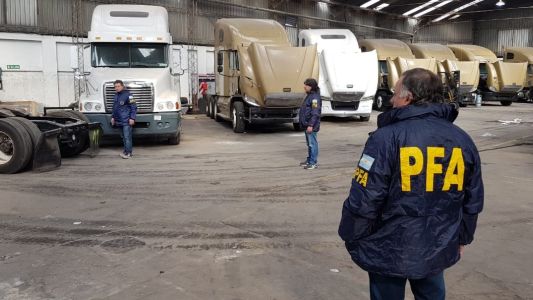 #OperativoMonsterTruck Incautaron 68 camiones traídos de contrabando desde Estados Unidos