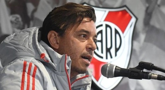 Gallardo se bajó de la lista de candidatos para dirigir a la Selección