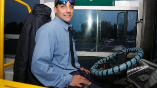 Colectivero héroe le salvó la vida de un nene en medio de viaje: "Temía lo peor, que se me muriera ahí arriba"