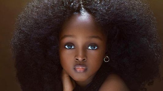Jare, la nena nigeriana que se convirtió en "la más hermosa del mundo"