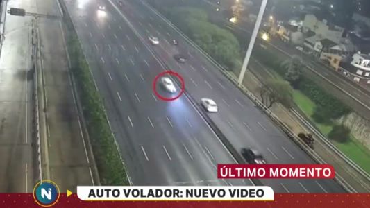 Se conoció un nuevo video del auto que cayó desde la General Paz