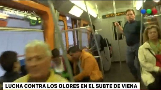 Calor en Austria: el subte de Viena reparte desodorantes