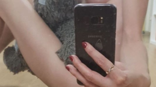 Publicaron una selfie de una mujer desnuda en la cuenta de Instagram del ejército ruso