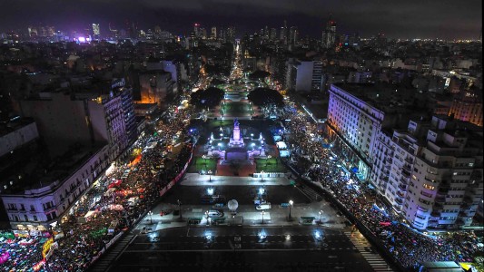 Histórico: el Senado debate sobre el aborto y se votará por la madrugada