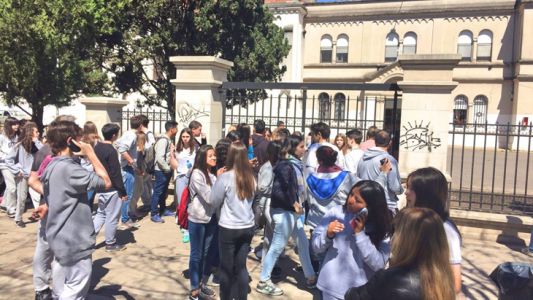 No evacuarán las escuelas ante amenazas de bomba
