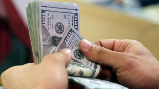 Nueva disparada: el dólar ya se vende a 30 pesos