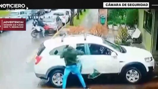 Motochorros al ataque, en la entrada de un barrio privado