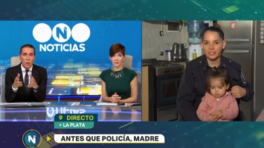 La policía que amamantó al bebé desnutrido:  "Lo escuchaba llorar"