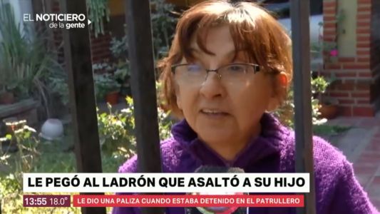 Habló la mujer que le apretó los genitales a un ladrón dentro de un patrullero