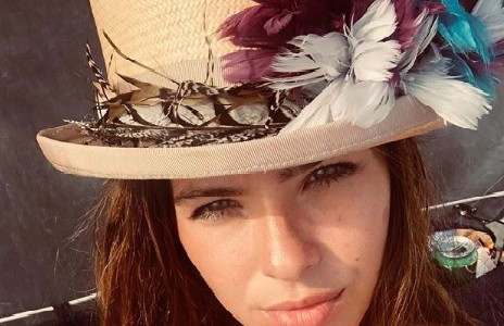 La China Suárez disfrutas el verano europeo y se calzó la bikini de moda