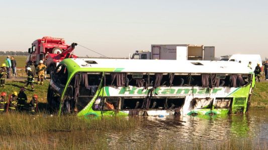 "Pa, ya estoy llegando": el último mensaje de una de las víctimas del micro que volcó en la ruta 2
