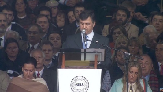 La Rural agradeció la baja de retenciones pero reclamó: "La presión tributaria es asfixiante"