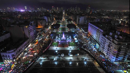 Histórico: el Senado debate sobre el aborto y se votará por la madrugada