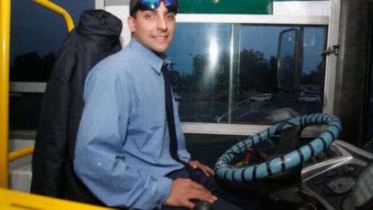 Colectivero héroe le salvó la vida de un nene en medio de viaje: "Temía lo peor, que se me muriera ahí arriba"