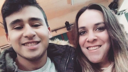 Mataron a una policía que trató de defender a su papá en medio de un asalto