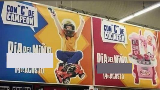 Día del Niño: un supermercado debió retirar una publicidad de juguetes por ser sexista
