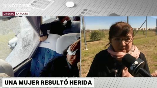 Piedrazos en la autopista Buenos Aires-La Plata