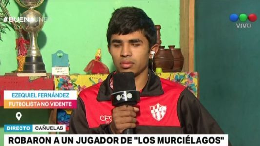 Golpearon a un futbolista de Los Murciélagos para robarle