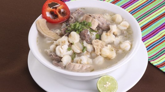 Diez muertos por consumir sopa contaminada tras un funeral en Perú