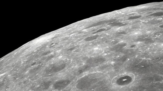 "Evidencias definitivas": confirman la presencia de hielo en la Luna