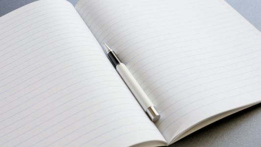 Convocan a resignificar el valor de los cuadernos