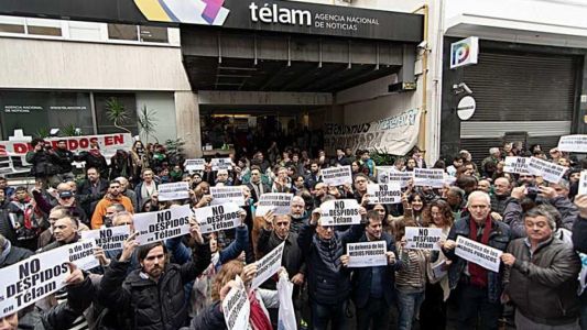 La Justicia confirmó un fallo "los efectos de despido" de los trabajadores de Télam