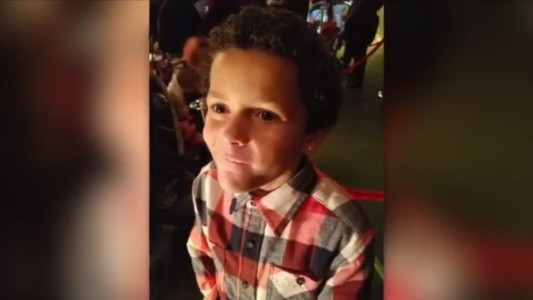 Un nene se quitó la vida y su mamá asegura que fue por el bullying que le hacían en el colegio por ser gay