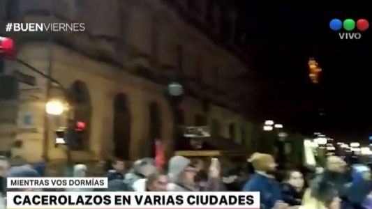 Cacerolazos en distintos puntos del país contra la política económica