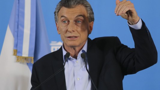 Dujovne anunciará un paquete de medidas económicas