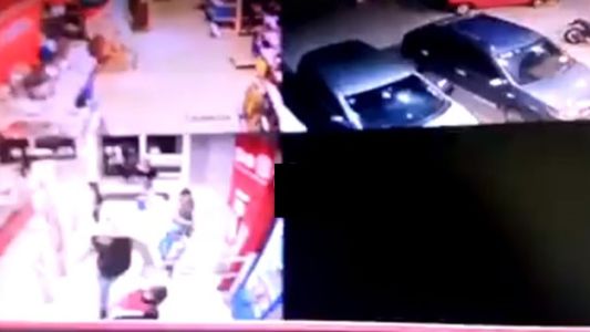Investigan el robo en banda en un supermercado de Tres de Febrero