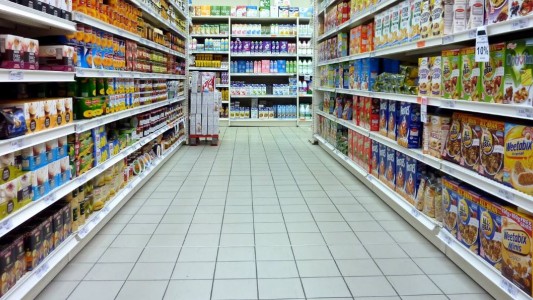 Precios cuidados y bonos extra en la AUH: ¿cómo serán las nuevas medidas del Gobierno?