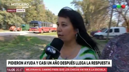 Camino a la escuela, un río de barro: llegó la solución