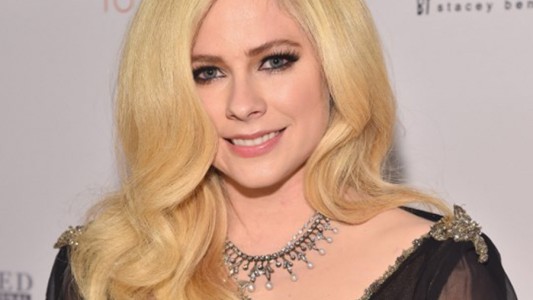 La conmovedora carta de Avril Lavigne tras su enfermedad: "Acepté la muerte"