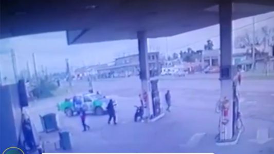 Lluvia de balas y miedo en Glew: delincuentes se tirotearon con la policía