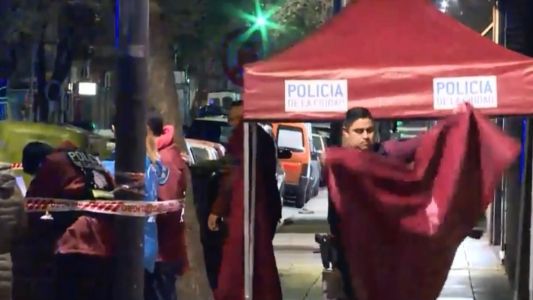 Murió una mujer en un tiroteo en Balvanera: investigan un posible ajuste de cuentas
